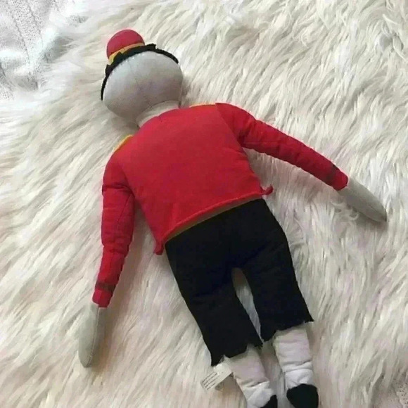 Hotel Transylvania movie 2012 Zombie plus about 18 - Picture 5 of 7